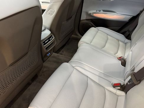 New 2026 Genesis GV70 2.5T Advanced AWD/4WD image 12