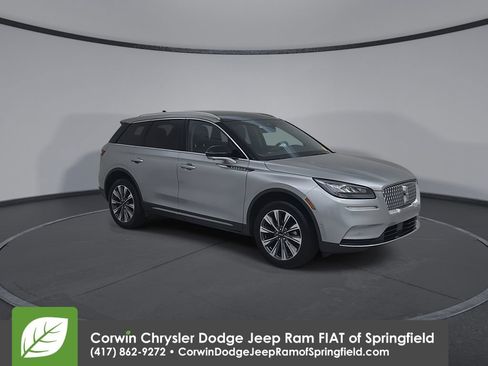 Used 2022 Lincoln Corsair Reserve w/ Equipment Group 201A AWD/4WD image 3