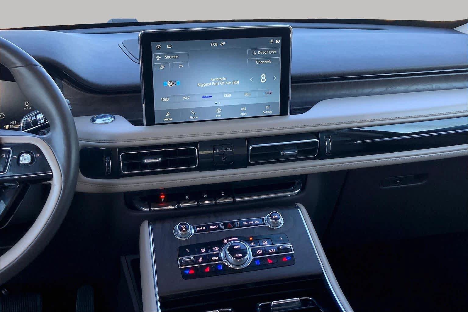 Used 2020 Lincoln Aviator Reserve w/ Equipment Group 201A RWD image 7