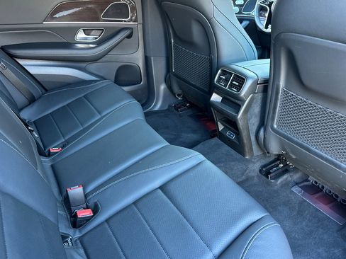 Used 2025 Mercedes-Benz GLE 350 350 image 29