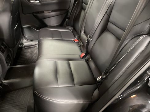 Used 2023 Nissan Rogue SL w/ SL Premium Package image 12