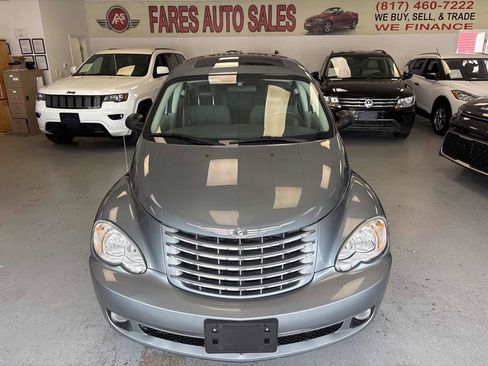 Used 2010 Chrysler PT Cruiser w/ Convenience Group image 1
