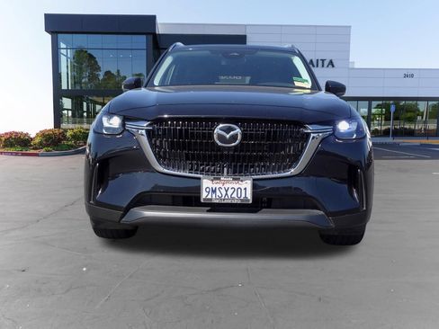 Certified 2024 MAZDA CX-90 Plug-In Hybrid w/ Preferred AWD/4WD image 10