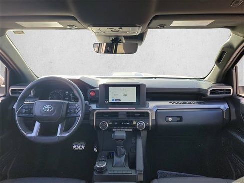 Used 2025 Toyota Tacoma TRD Sport AWD/4WD image 14