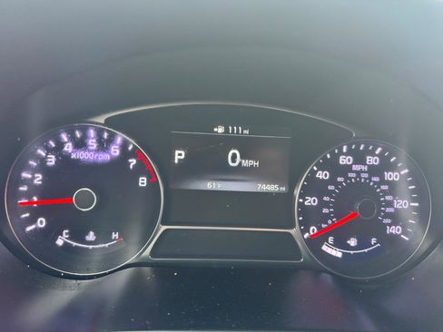 Used 2017 Kia Soul ! w/ Tech Package image 15