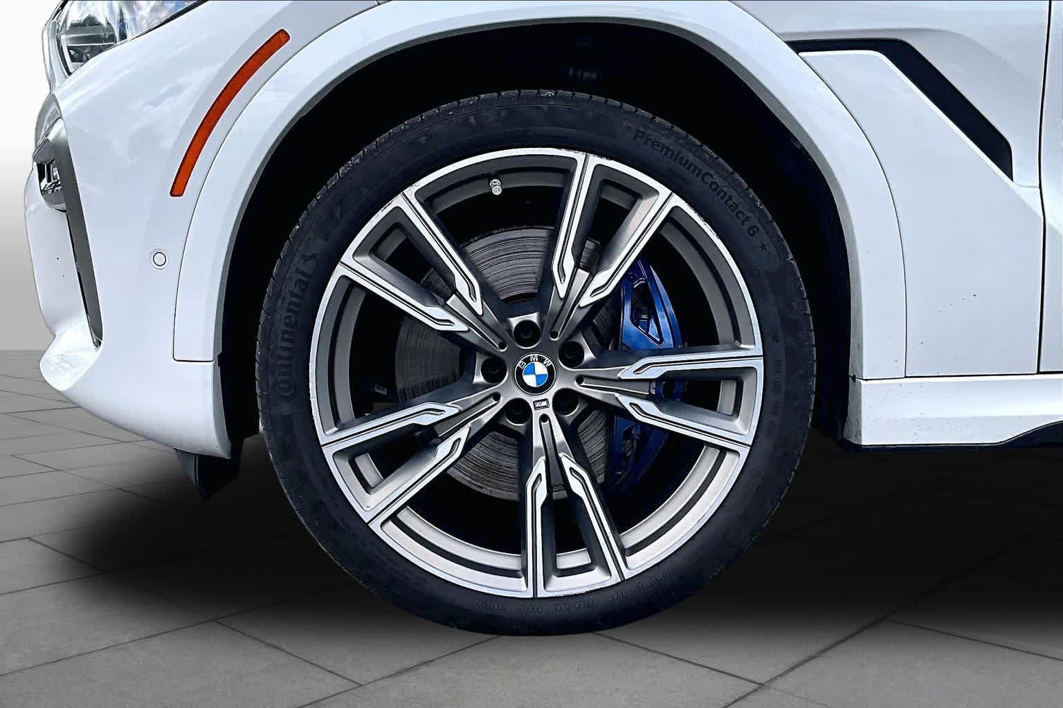 Used 2021 BMW X6 M50i w/ Executive Package AWD/4WD image 11