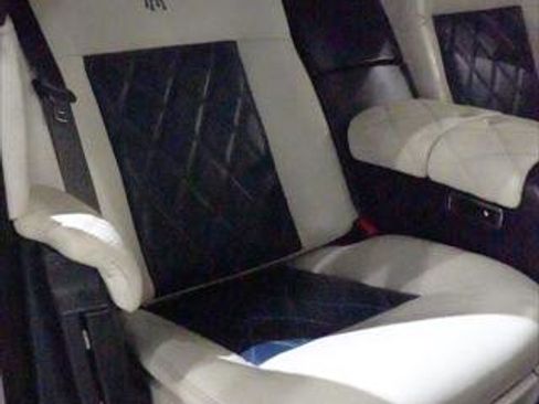 Used 2004 Rolls-Royce Phantom Sedan image 24