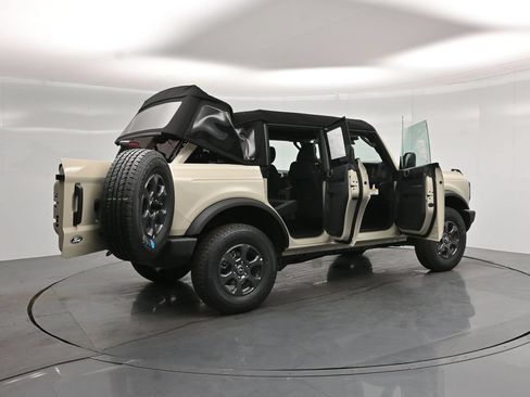 New 2026 Ford Bronco Big Bend AWD/4WD image 5