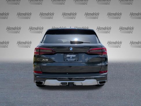 Used 2021 BMW X5 xDrive45e w/ Premium Package AWD/4WD image 8