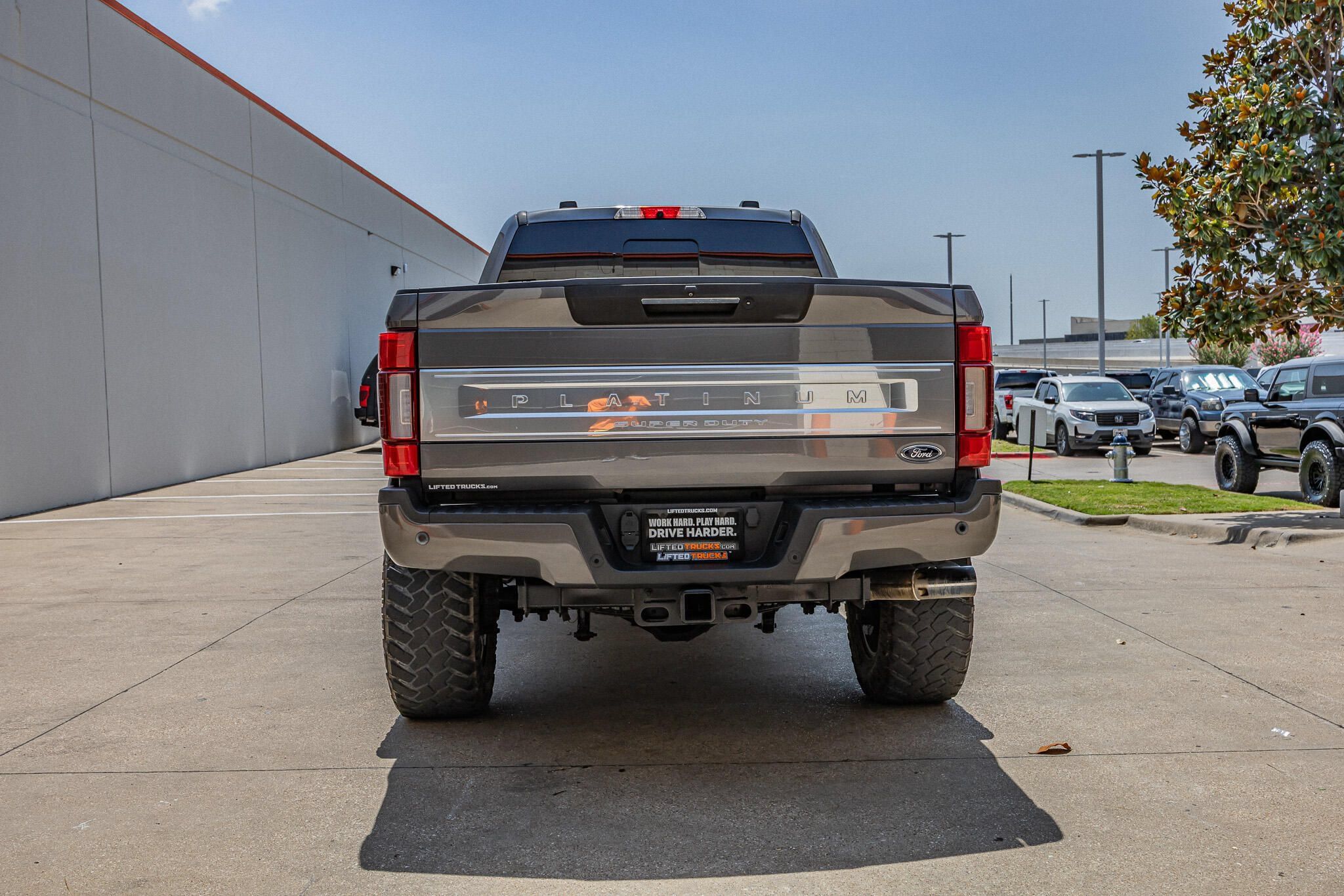 Used 2021 Ford F250 Platinum AWD/4WD image 7