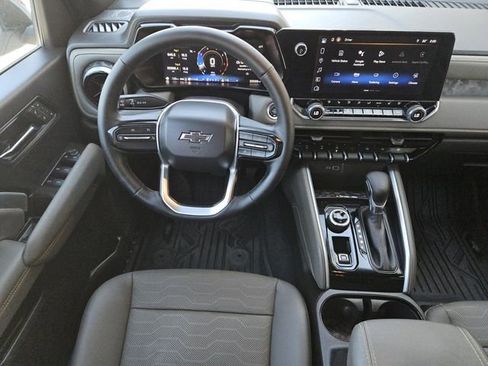 Used 2024 Chevrolet Colorado ZR2 w/ ZR2 Bison Edition image 5