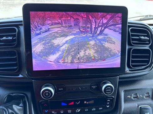 Used 2022 RAM ProMaster 2500 w/ Premium Convenience Group (A) image 18