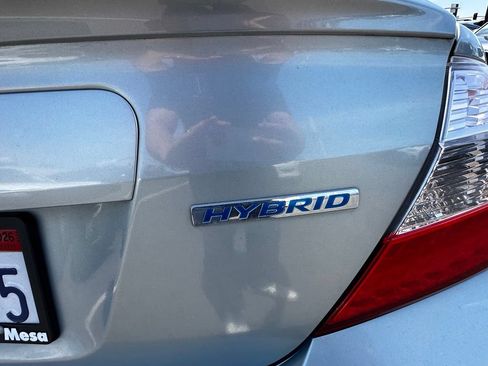 Used 2012 Honda Civic Hybrid Sedan image 8