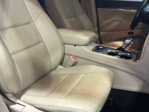 Used 2016 Jeep Grand Cherokee Limited AWD/4WD image 41