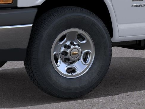 New 2026 Chevrolet Express 3500 w/ Power Convenience Package RWD image 9