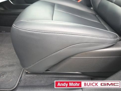 Used 2024 Cadillac Lyriq Tech w/ LPO, Floor Liner Package AWD/4WD image 31