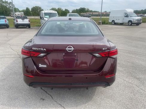 Used 2024 Nissan Sentra SV FWD image 7