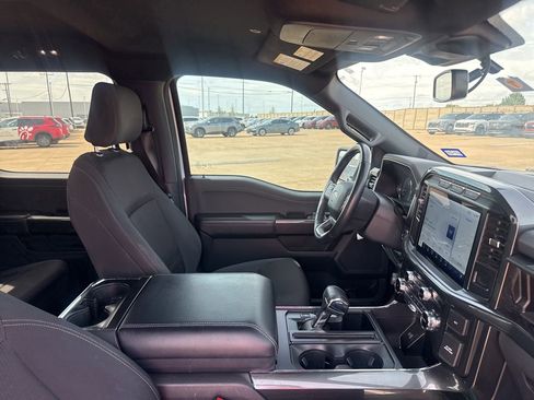 Used 2022 Ford F150 XLT w/ Equipment Group 302A High RWD image 30