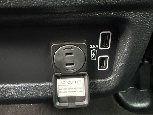 Used 2023 Honda Passport TrailSport image 18