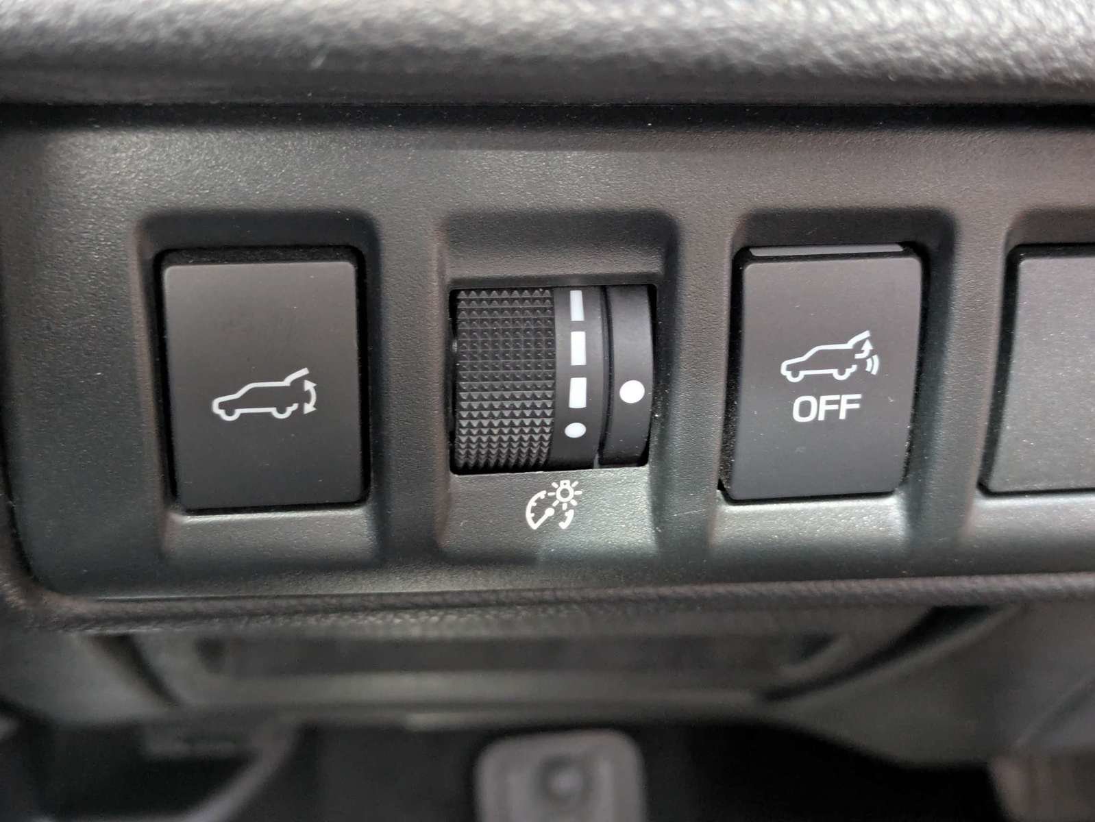 Used 2023 Subaru Outback Limited AWD/4WD image 22