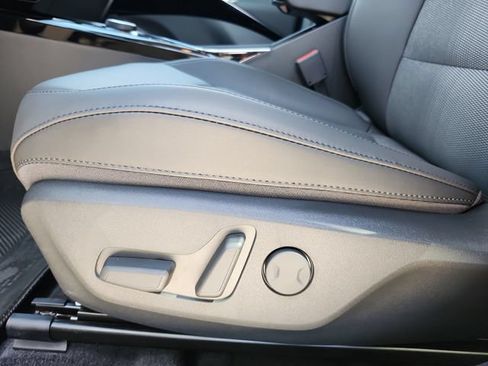Certified 2026 Kia Niro Wind FWD image 26