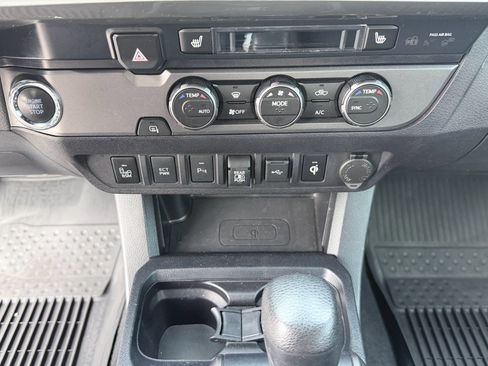 Used 2020 Toyota Tacoma TRD Sport w/ TRD Premium Sport Package RWD image 20