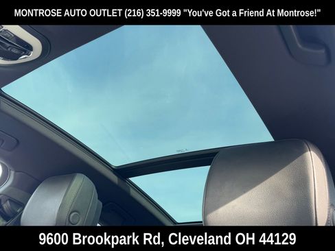 Used 2017 Porsche Macan image 32