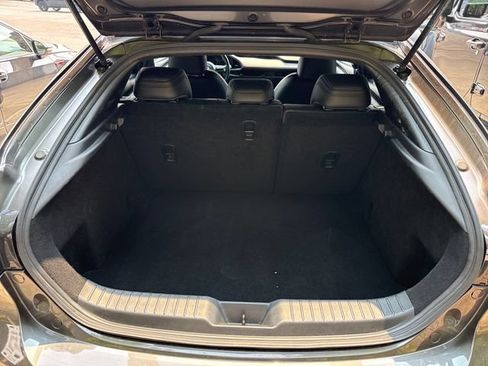 Used 2024 MAZDA MAZDA3 s FWD image 12