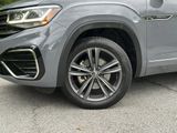 Used 2022 Volkswagen Atlas Cross Sport SEL R-Line image 2