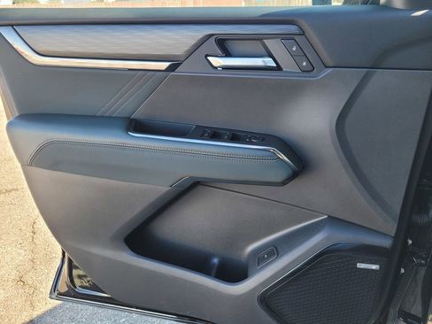 New 2026 GMC Acadia AT4 AWD/4WD image 25