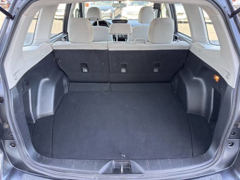 Used 2017 Subaru Forester 2.5i w/ Alloy Wheel Package AWD/4WD image 22