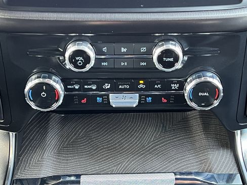 Used 2023 Ford F150 Platinum w/ Equipment Group 701A High image 41