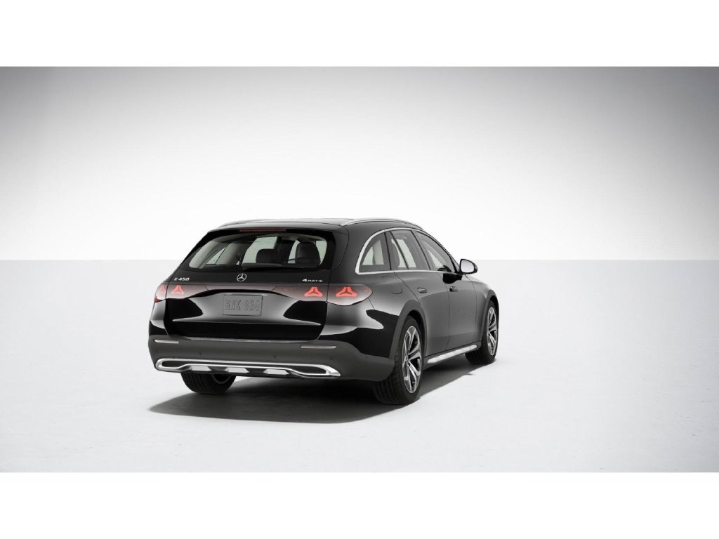 Used 2024 Mercedes-Benz E 450 4MATIC All-Terrain Wagon image 23