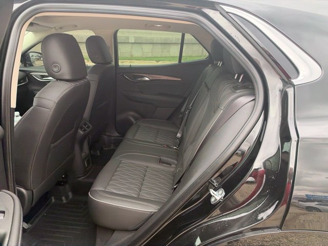 Used 2023 Buick Envision Avenir AWD/4WD image 7