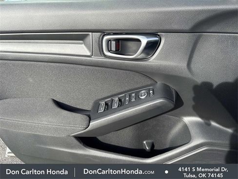 Certified 2025 Honda Civic Sport image 8