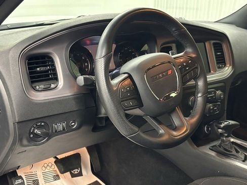 Used 2023 Dodge Charger R/T w/ Blacktop Package image 13