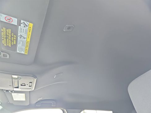 Used 2025 Toyota Tacoma SR5 image 35