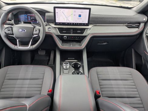 Used 2025 Ford Explorer ST-Line w/ Premium Package AWD/4WD image 16