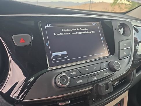 Used 2020 Buick Envision Preferred FWD image 25