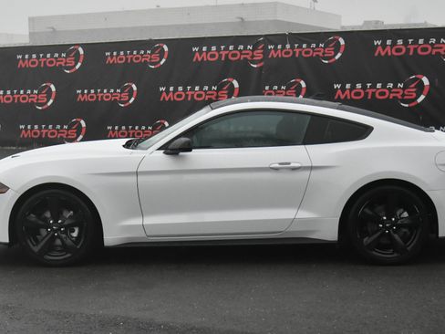 Used 2022 Ford Mustang Coupe w/ Equipment Group 101A image 4