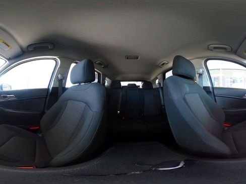 Used 2025 Kia Sportage LX image 42