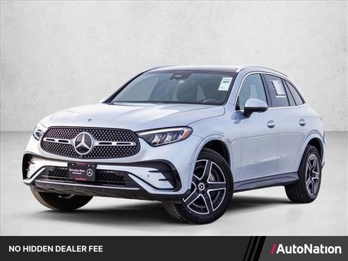 Certified 2026 Mercedes-Benz GLC 300 4MATIC image 1