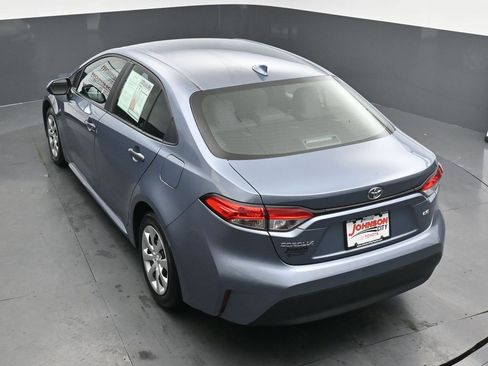 Used 2023 Toyota Corolla LE image 28
