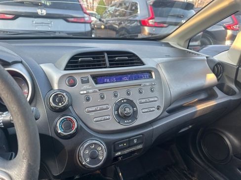 Used 2009 Honda Fit image 11