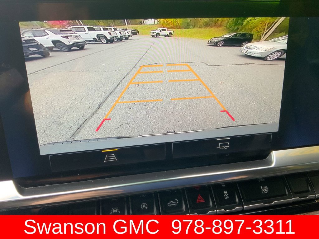 Certified 2024 Chevrolet Silverado 1500 LT AWD/4WD image 15