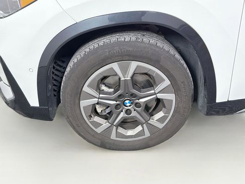 Used 2025 BMW X1 xDrive28i image 32