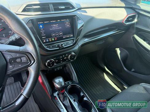 Used 2021 Chevrolet TrailBlazer RS w/ Sun and Liftgate Package FWD image 29