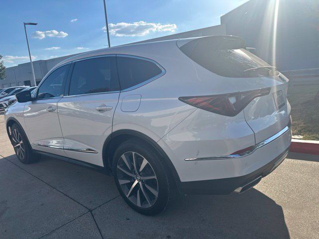 Used 2025 Acura MDX w/ Technology Package FWD image 4