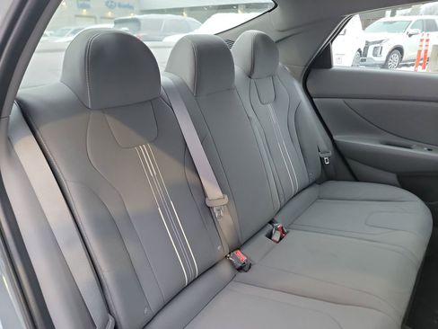 Certified 2023 Hyundai Elantra SEL image 20