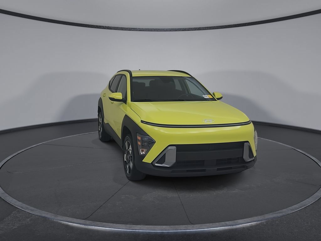 Used 2025 Hyundai Kona SEL AWD/4WD image 4